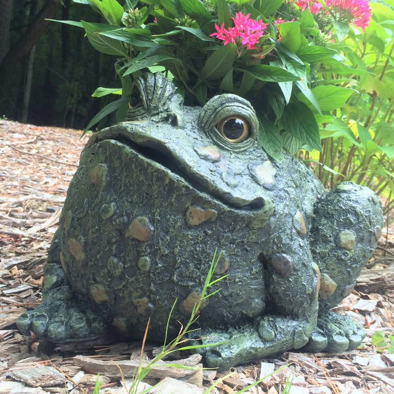 Toad Hollow Handmade Statue Planter, Green