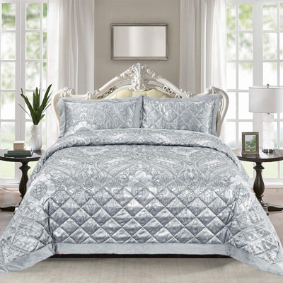 Cimarr No Pattern Bedspread