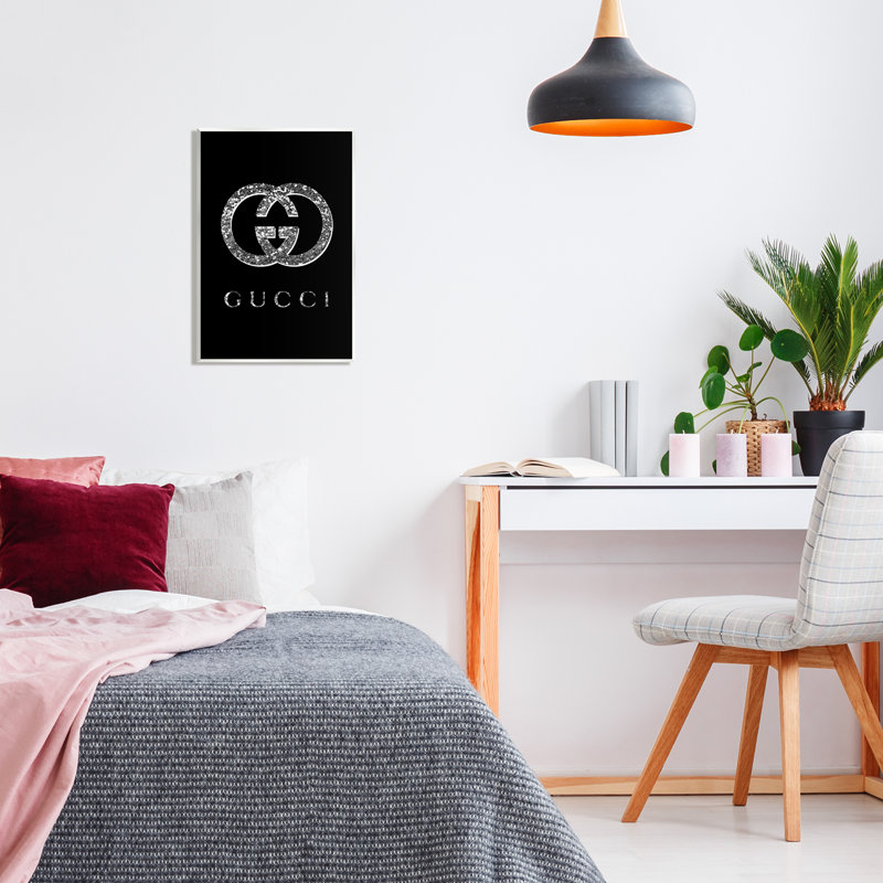 Symbole de la mode Ax-275-Wood Black Glam par Martina Illustration, H 19 po x l 13 po x P 0,5 po