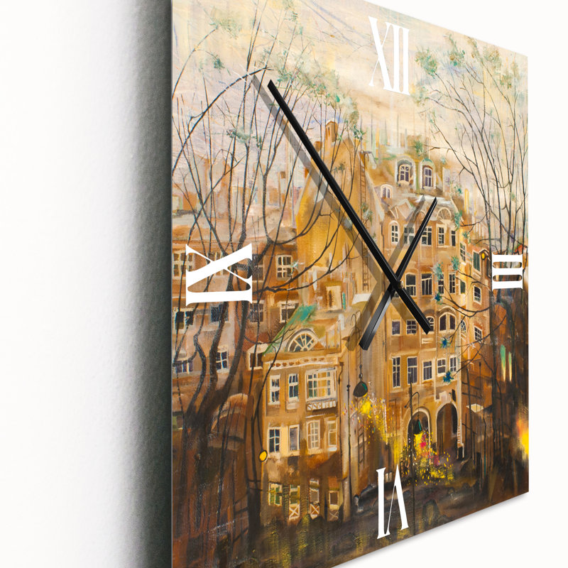 Horloge murale russe, Grand