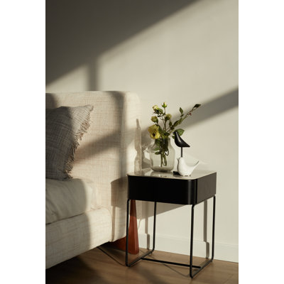Smithers 40 cm W Bedside Table