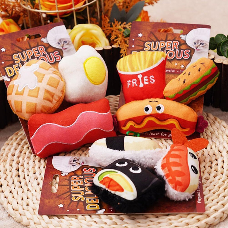Ensemble de jouets pour chat en peluche infusée à l'herbe à chat - ensemble de 3 jouets mignons en forme de nourriture pour chat avec détails brodés, jouets à mâcher et à croquer interactifs pour chats d'intérieur (déjeuner, hamburger, ensembles