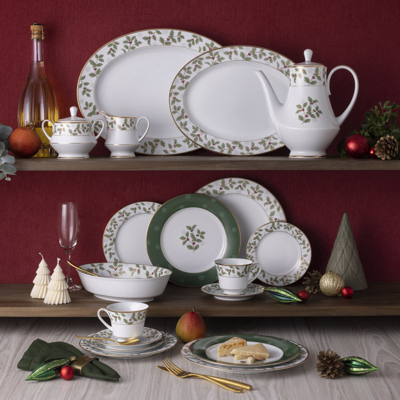Noritake Holly and Berry Gold Coffee Mugs, 12 oz.
