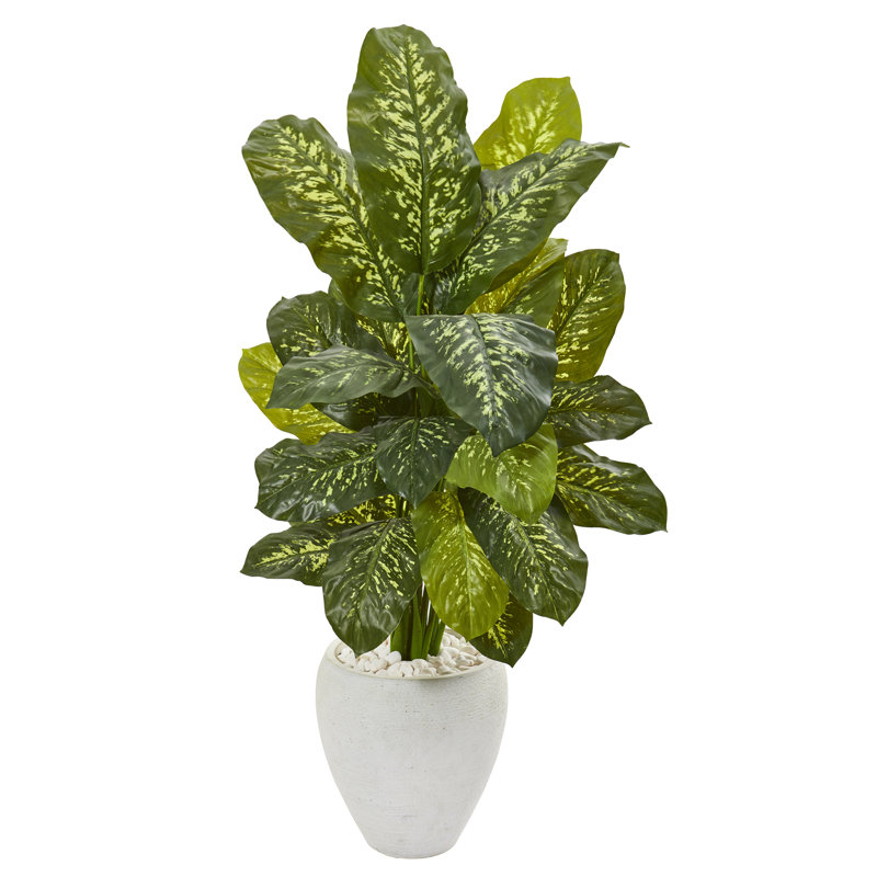 Plante dieffenbachia artificielle en pot de fleurs