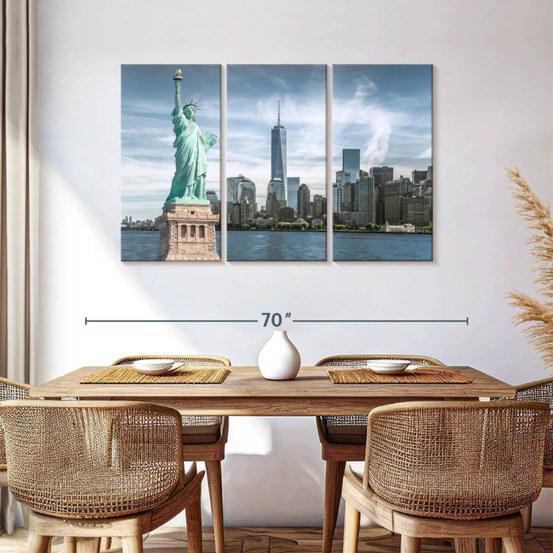 Sebbie Liberty Statue Cityscape, 36" H x 57" W