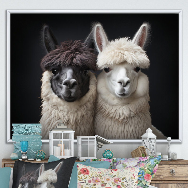 «Two Alcapas Graceful Guardians III», reproduction sur toile, H 34 po x l 44 po x P 1,5 po, Cadre flottant blanc