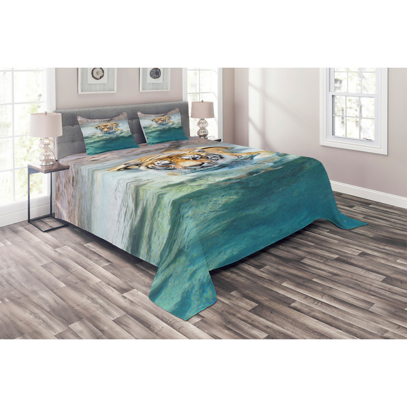 Eclectic Polyester Coverlet, King Bedspread + 2 Shams