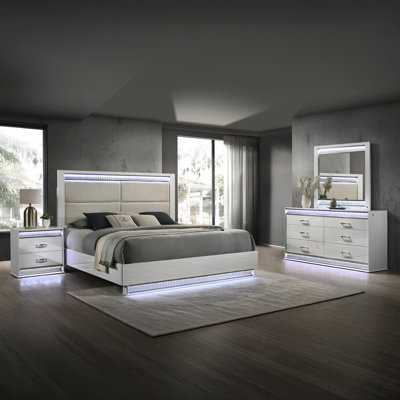Lashell Upholstered Bedroom Set with LED Lighting