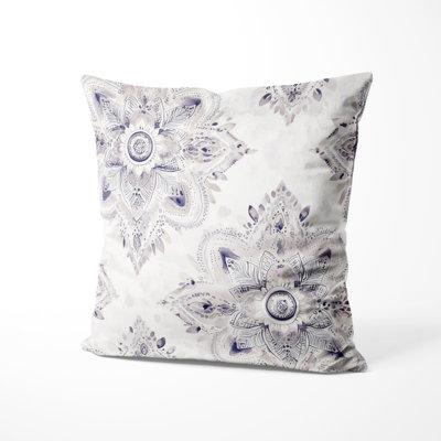 Paisley Decorative Throw Pillow - Boho Soft Black And White Mandala Printed Cushion