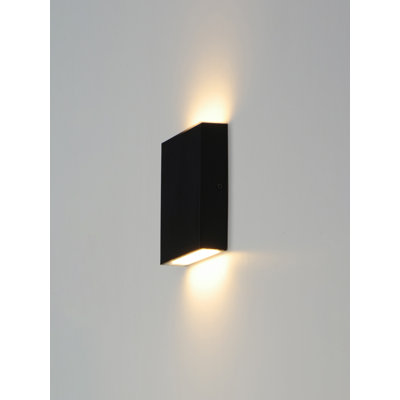 Baffour LED Wall Light