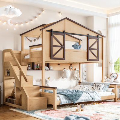Lit superposé cabane avec escalier de rangement, portes coulissantes de style grange et étagères, lit superposé cabane pour enfants, couleur naturelle
