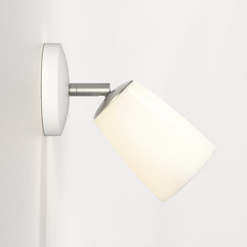 Carlton 1 - Light Spotlight, Hardwired