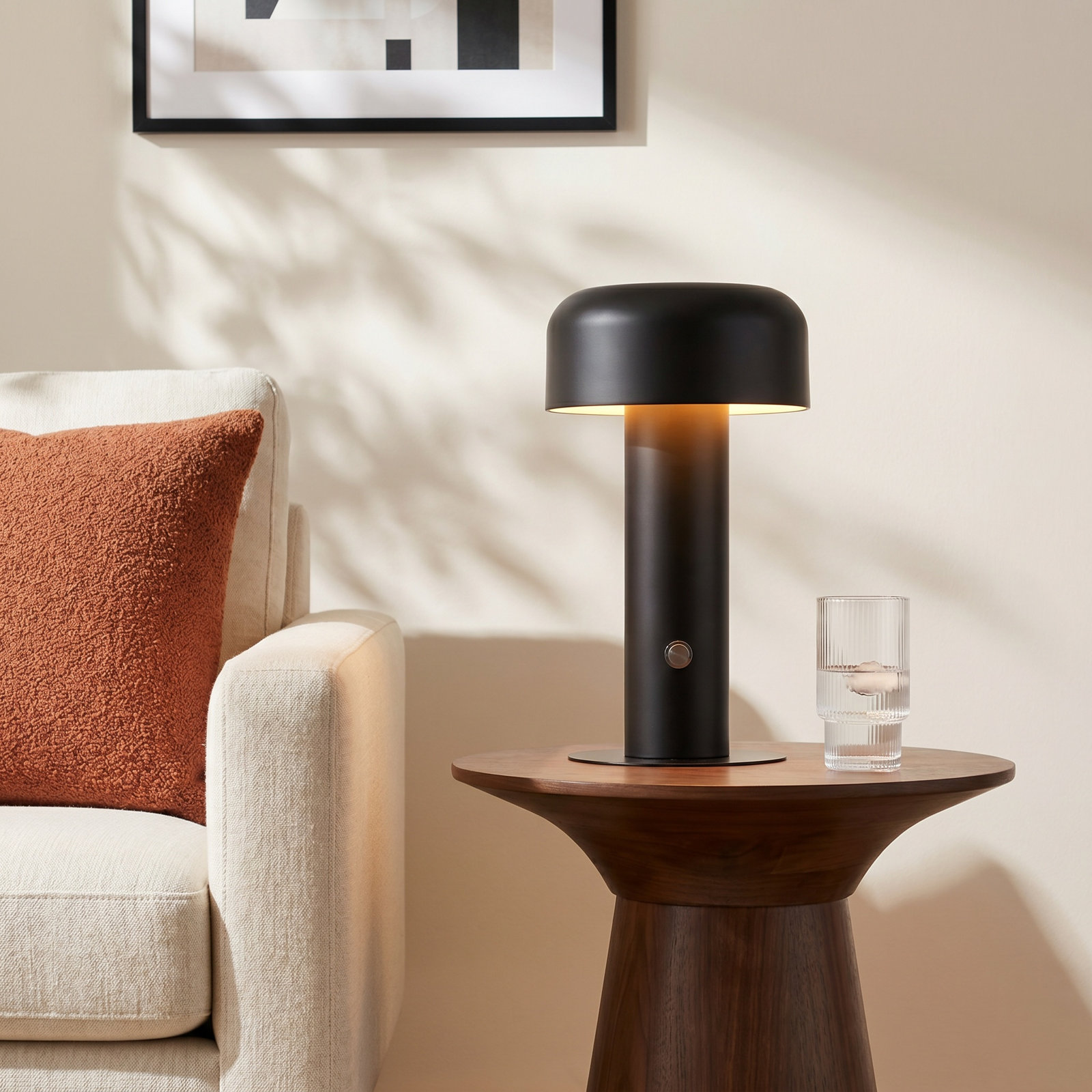 Zimmerman Metal USB Table Lamp
