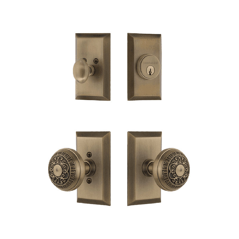 Nostalgic Warehouse Studio Entry Set with Egg & Dart Knob, 2.375, Antique Brass