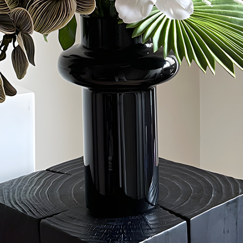 Ornements de fleurs simulées