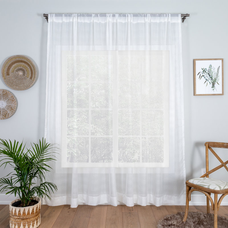 Panneau de rideau simple diaphane avec passe-tringle