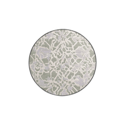 Tapis gris soyeux et moelleux