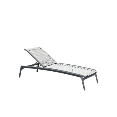 Elance Outdoor Chaise Lounge