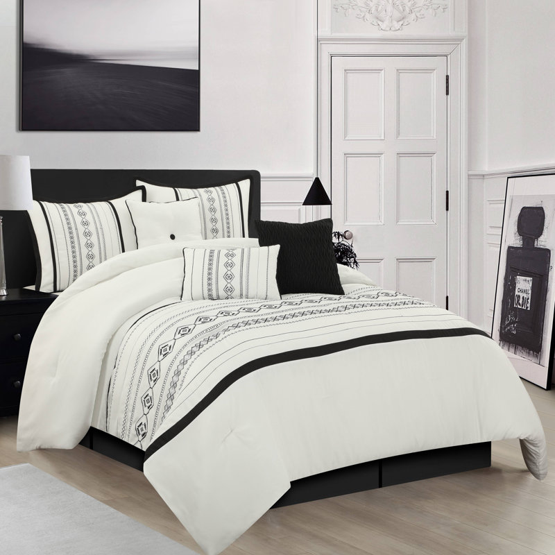 Joelle 7 Piece Geometric Comforter Set, Queen