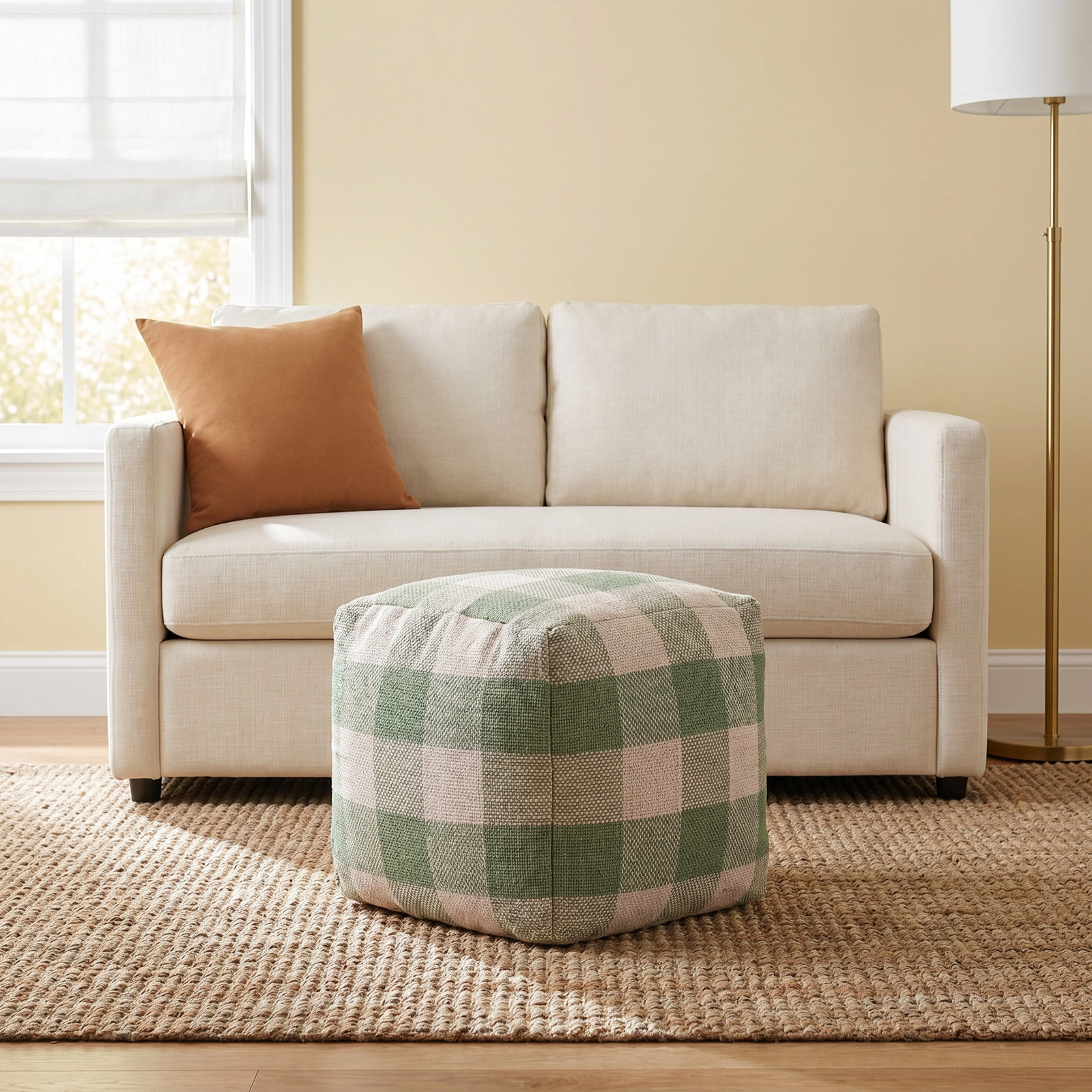 Guinda Upholstered Pouf, Black