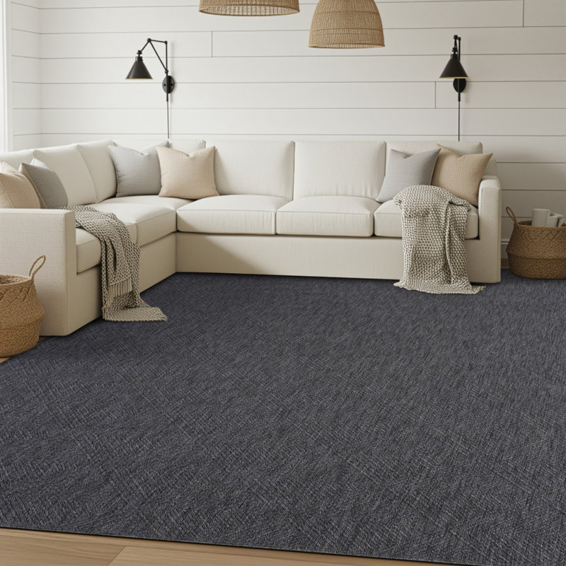 Tapis gris foncé lavable en machine Breneisha, Rectangle 8 pi 10 po x 12 pi 2 po