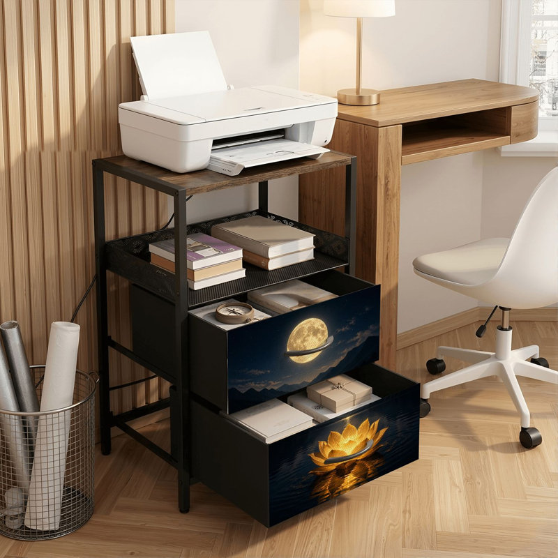 Table de chevet 2 tiroirs avec station de charge, table de chevet pour chambre avec ports USB et amp; Outlets, tablette ouverte noire, table de chevet avec imprimé de fleurs de lotus doré flottant sous la pleine lune