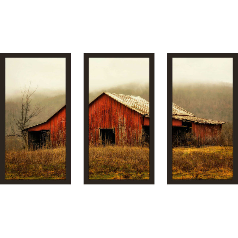 «Skylight Barn in the Fog», reproduction de photo à multiples images, L 52,5 po x H 33,5 po x P 1 po