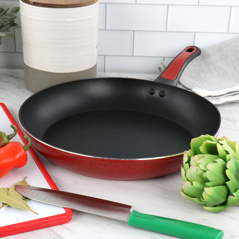 Poêle à frire antiadhésive 8 po rouge moucheté, 12"