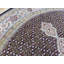 Tapis noir unique de 7 pi 11 po x 7 pi 11 po