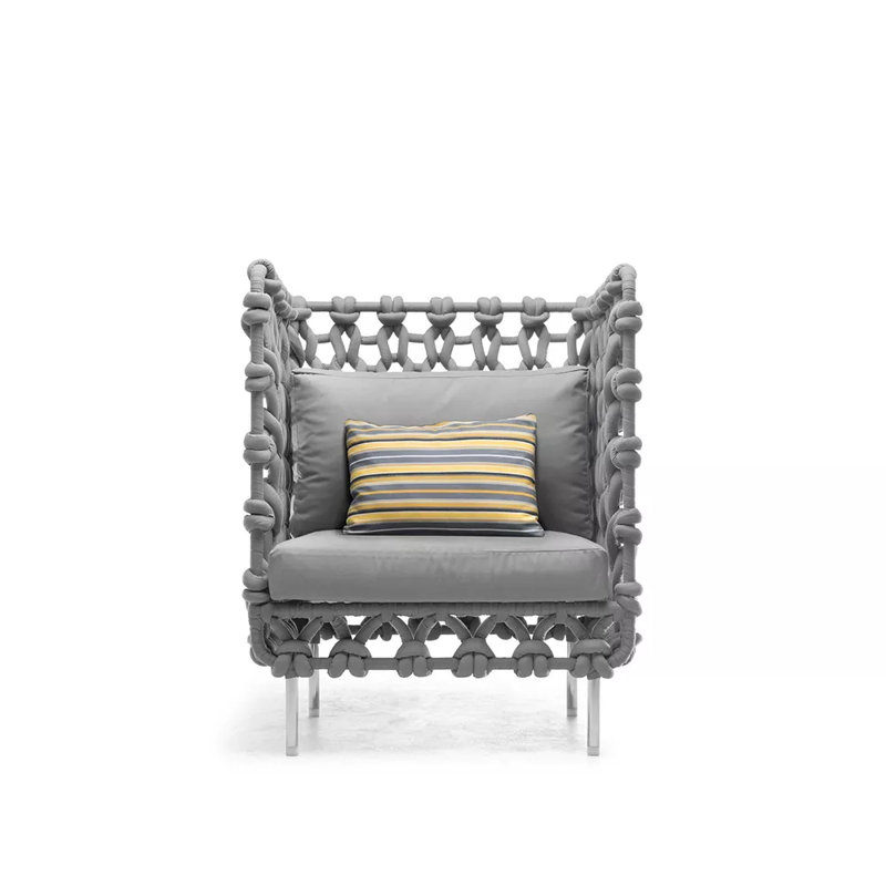 Cabaret Outdoor Lounge Chair