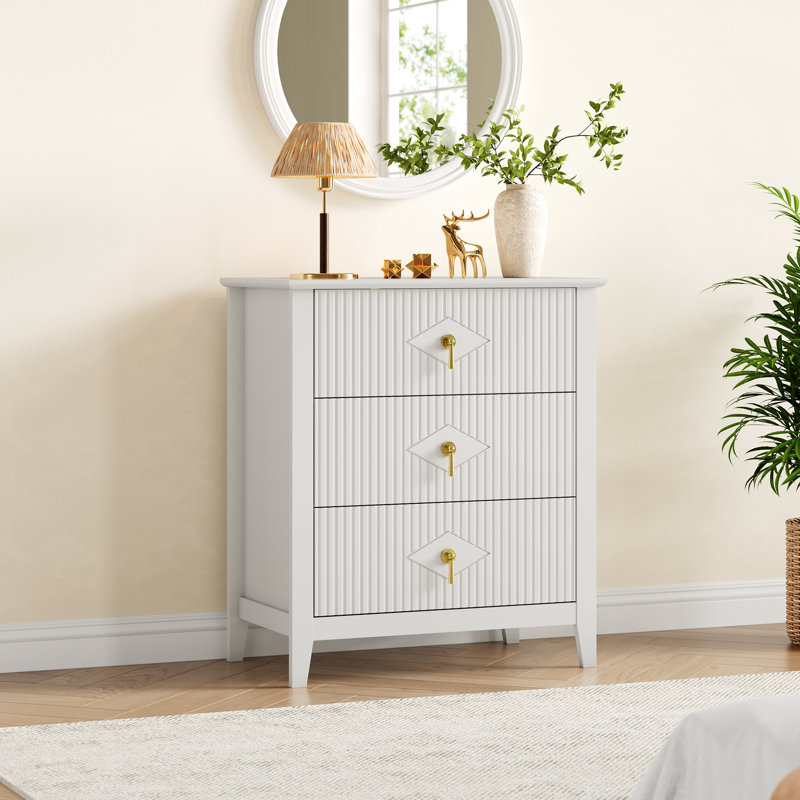 White Modern Fluted 3-Drawer Dresser – Wide Multi-Purpose Storage & Bedside Cabinet with Metal Handles, Suitable for Bedroom, Living Room & Entryway, Easy Assembly