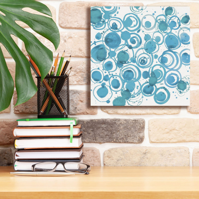 «Dizzy Soft Blue» par Shirley Novak, art mural sur toile, H 12 po x l 12 po x P 0,75 po