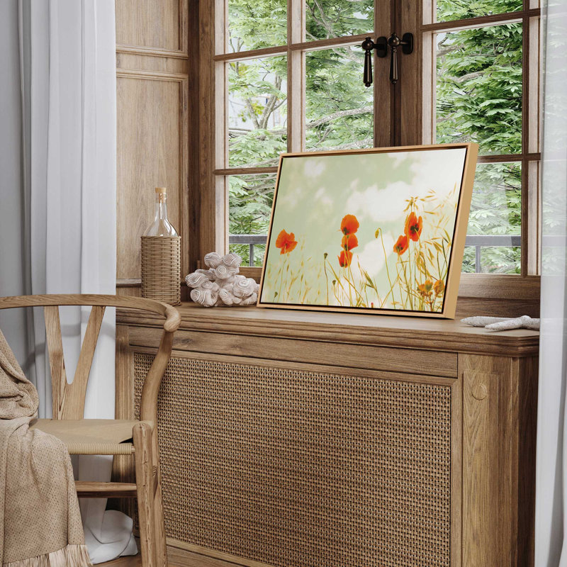 «Gentle Poppy Breeze», reproduction sur toile, Cadre flottant blanc opaque, H 8,75 po x l 12,75 po