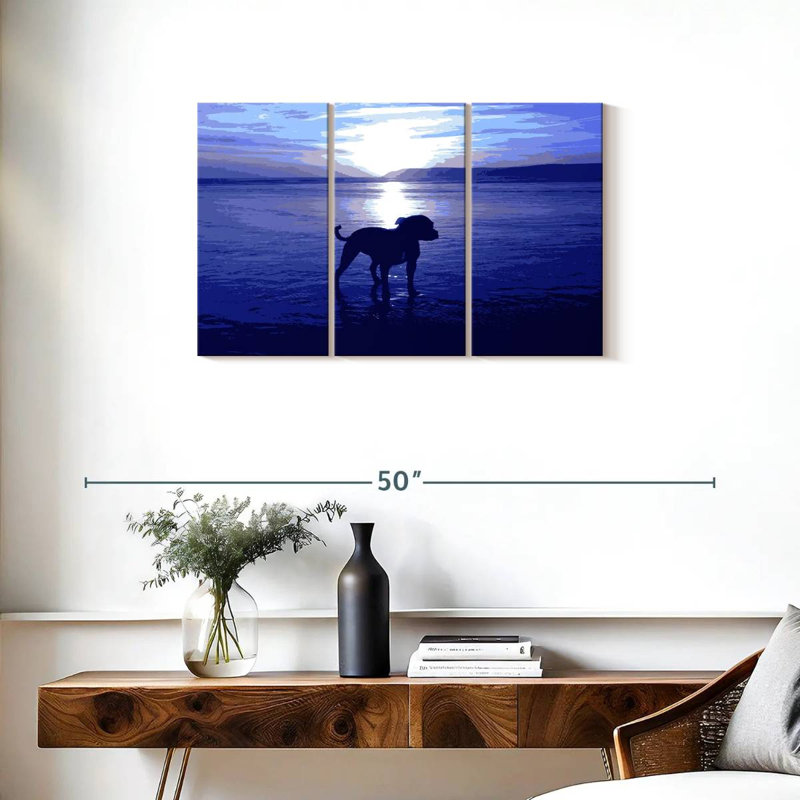 Staffordshire terrier de Brampt sur la plage - bleu, H 20 po x l 33 po