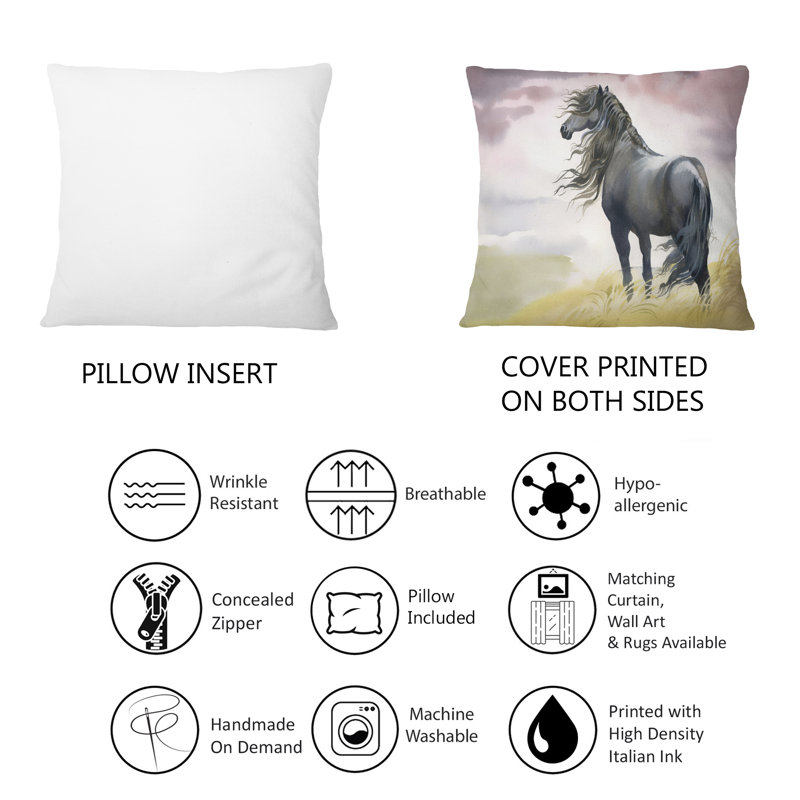 Coussin Black Horse In A Field