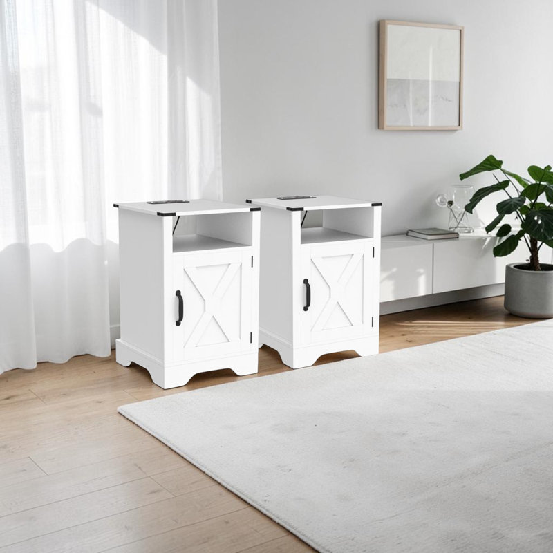 Table de chevet Bozidar Farmhouse avec station de charge, tables de bout rustiques en bois pour la chambre à coucher, White