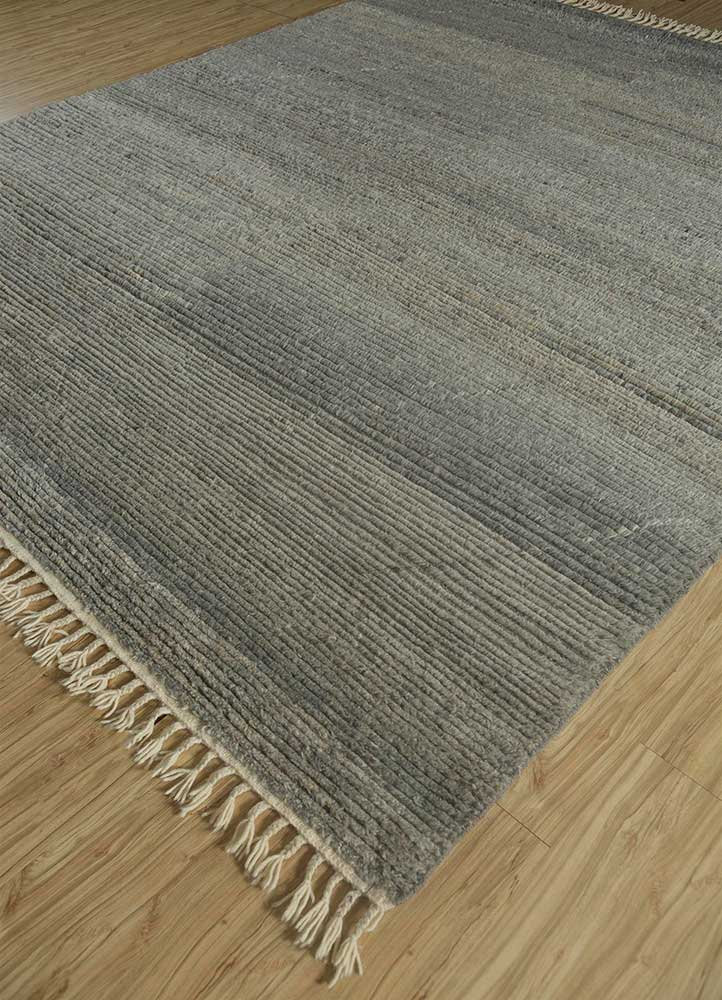 One-of-a-Kind 240 x 300 m Area Rug in Sand