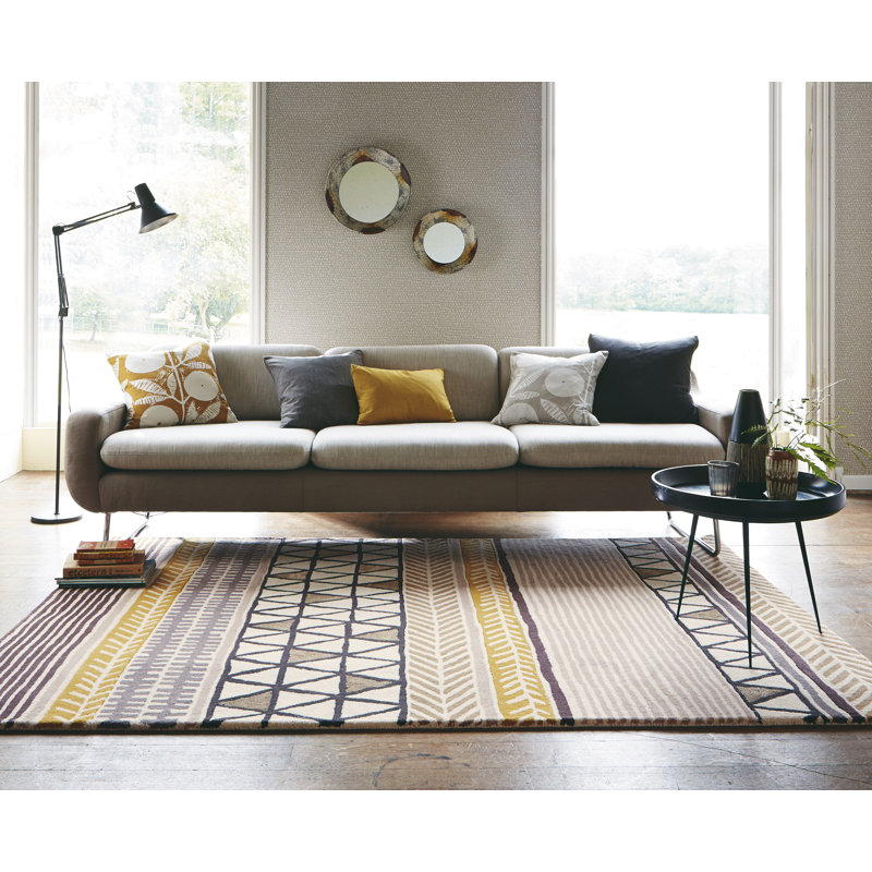 Daisy-Jayne Wool Indoor Rug, Rectangle 6'7" x 9'2"
