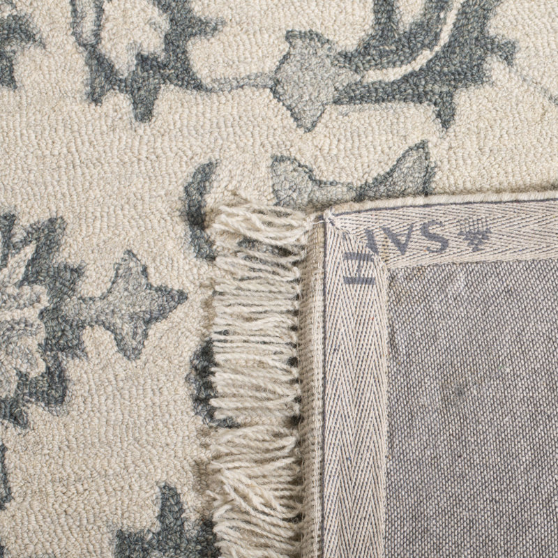 Adalyn Hand Tufted Wool/Cotton Floral Rug in Green/Grey, Rectangle 2' x 3'