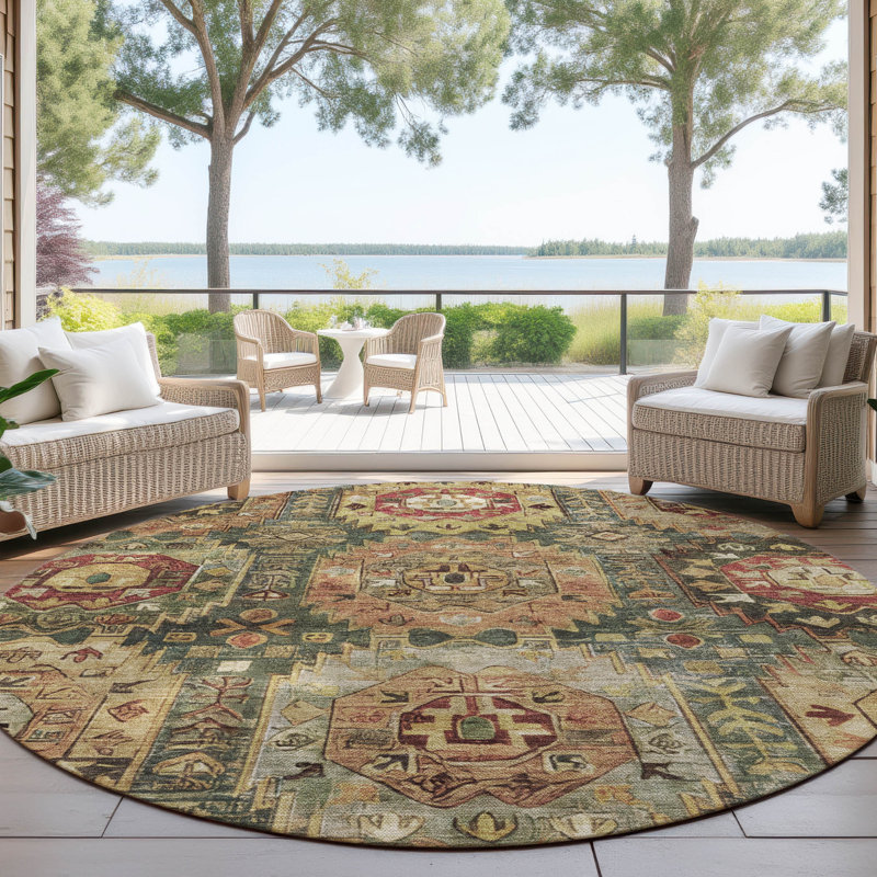 Machine Washable Indoor/Outdoor Xhevrie Aloe Rug, Round 8'
