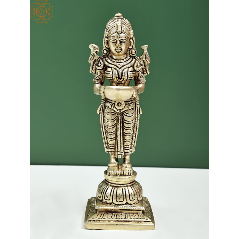 Statue