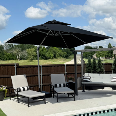 Parasol carré en porte-à-faux 12 pi x 12 pi Moira, rouge brique