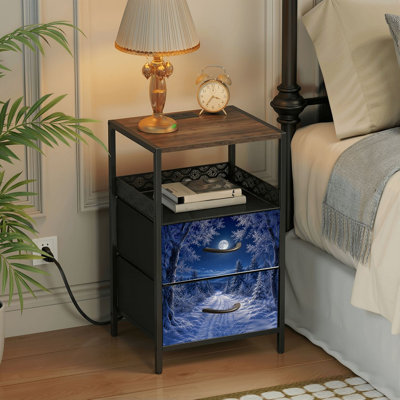 Table de chevet 2 tiroirs avec station de charge, table de chevet pour chambre à coucher avec ports USB, tablette ouverte noire, table de chevet avec paysage d'hiver enneigé