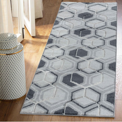 Autymn Geometric Area Rug