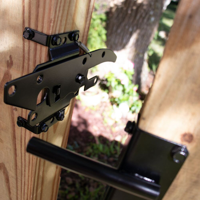 Two-Sided Locking Post Latch