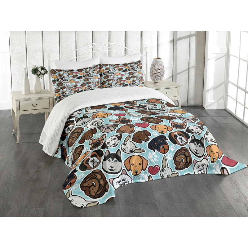 King Size Multicolor Quilted Dog Lover Bedspread Set