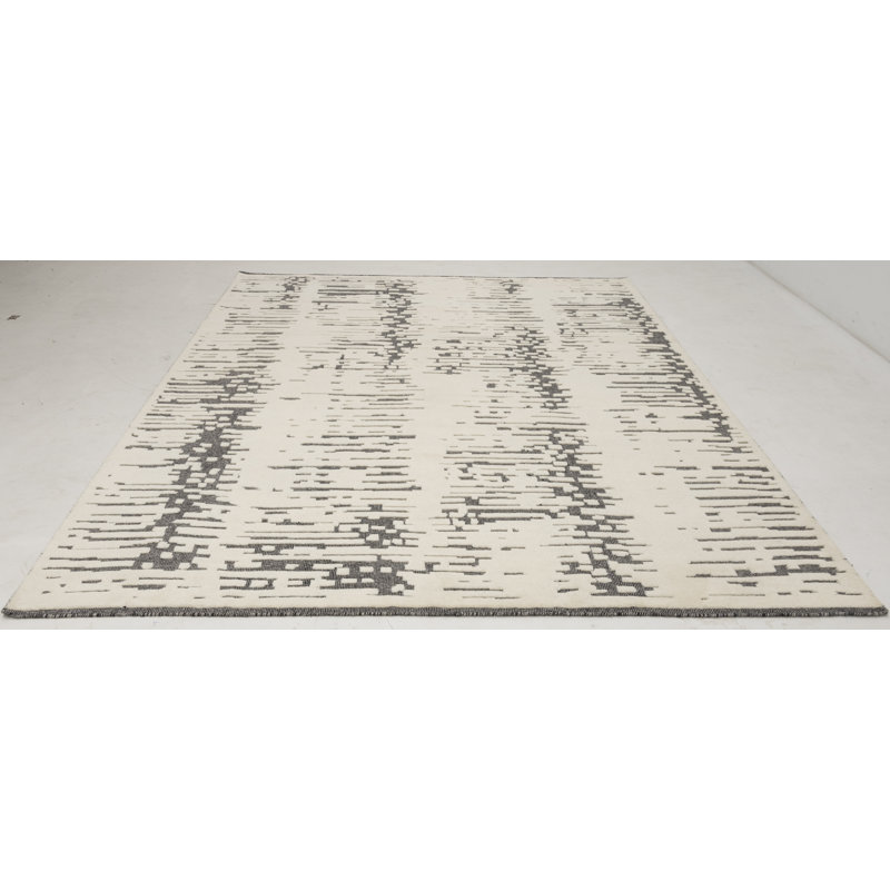 Handmade Cotton and Wool Abstract Area Rug