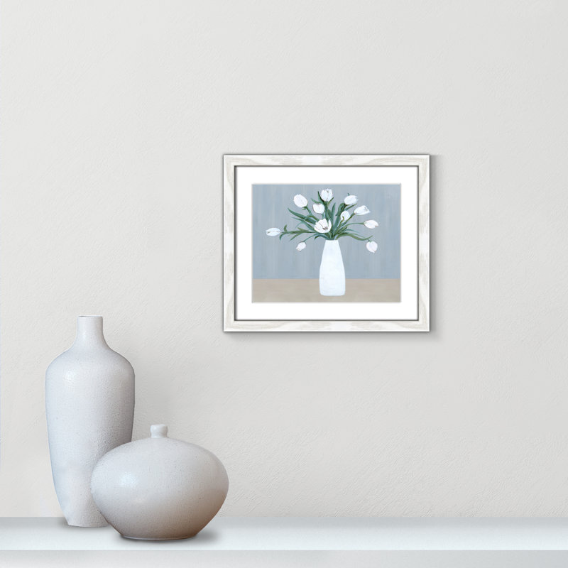 «Milk Glass Arrangement II» par - Print, H 15 po x l 13 po x P 0,75 po, Cadre blanc