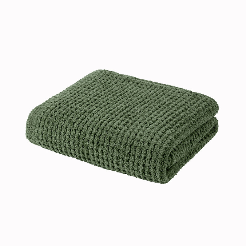 Gracie Mills Dorian Waffle Weave Solid Chenille Throw, Red
