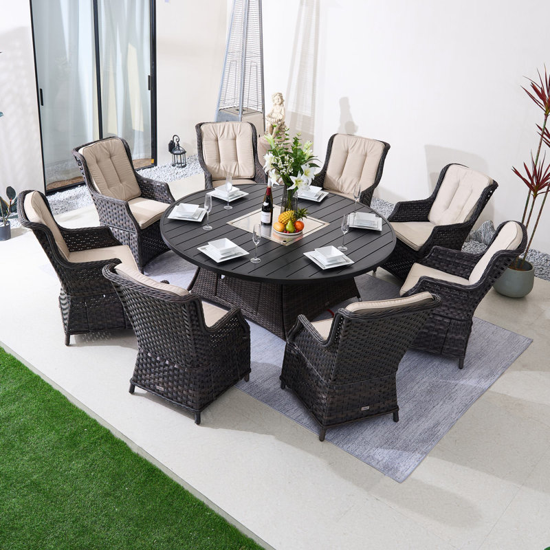 Ensemble repas avec coussins 8 personnes Aeryna